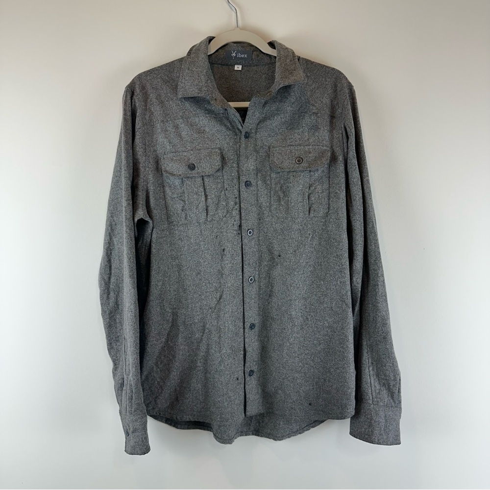 Ibex Mens Gray Wool Blend Button Front Long Sleeve Northstar Shirt Medium FLAWED